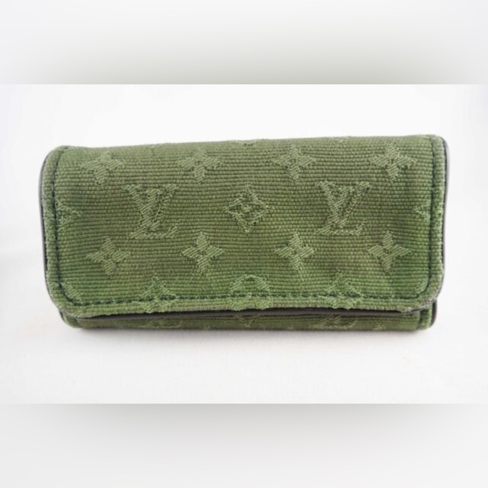 LV Monogram Mini Multicles 4 Ring Key Case - Picture 7 of 7